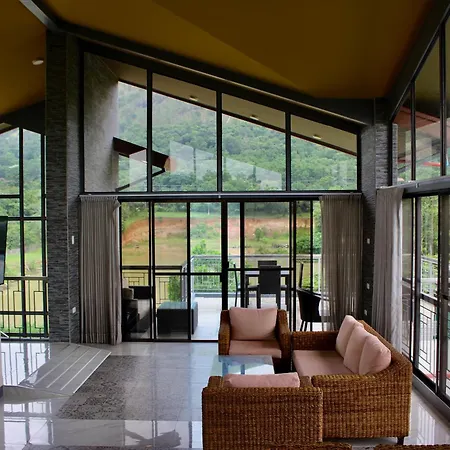 Bella Villa Coron-3